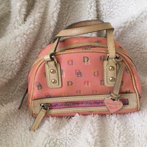 ♦️SOLD♦️Vintage Dooney & Bourke